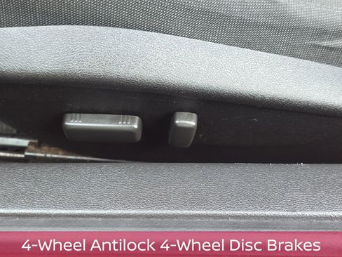 Used 2010 Chevrolet Camaro LT image 14