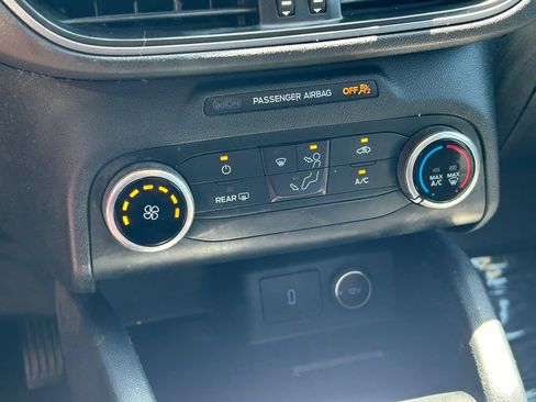 Used 2020 Ford Escape S FWD image 27