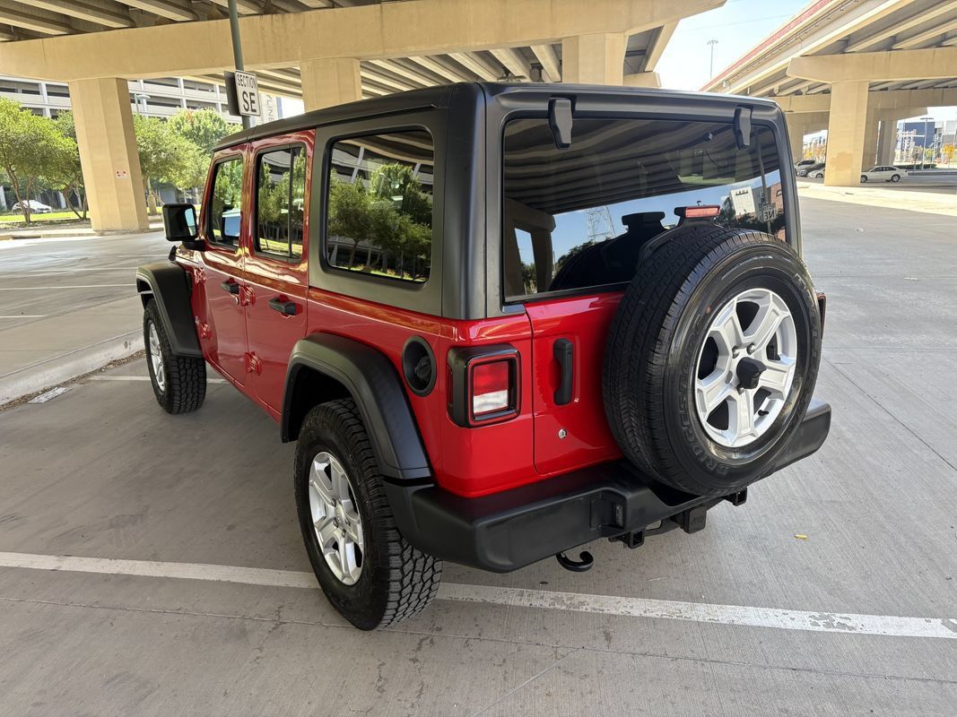 Used 2018 Jeep Wrangler Unlimited Sport S AWD/4WD image 8