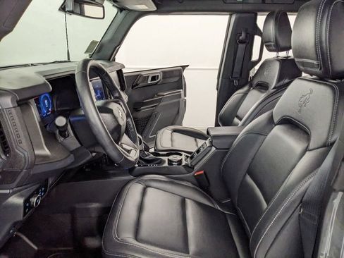 Certified 2025 Ford Bronco Badlands AWD/4WD image 71