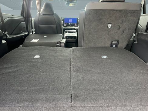 New 2026 Lexus TX 500h AWD image 26