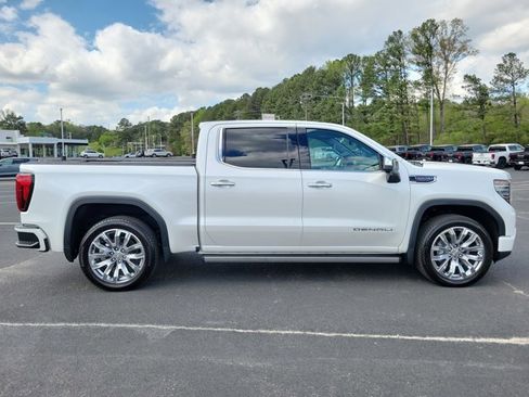 Used 2025 GMC Sierra 1500 Denali w/ Denali Reserve Package image 4
