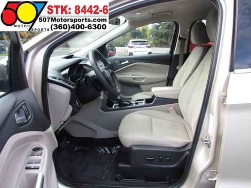 Used 2017 Ford Escape SE FWD image 14