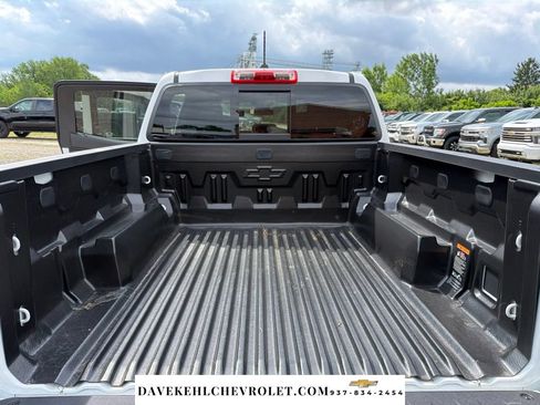 Used 2026 Chevrolet Colorado W/T AWD/4WD image 25