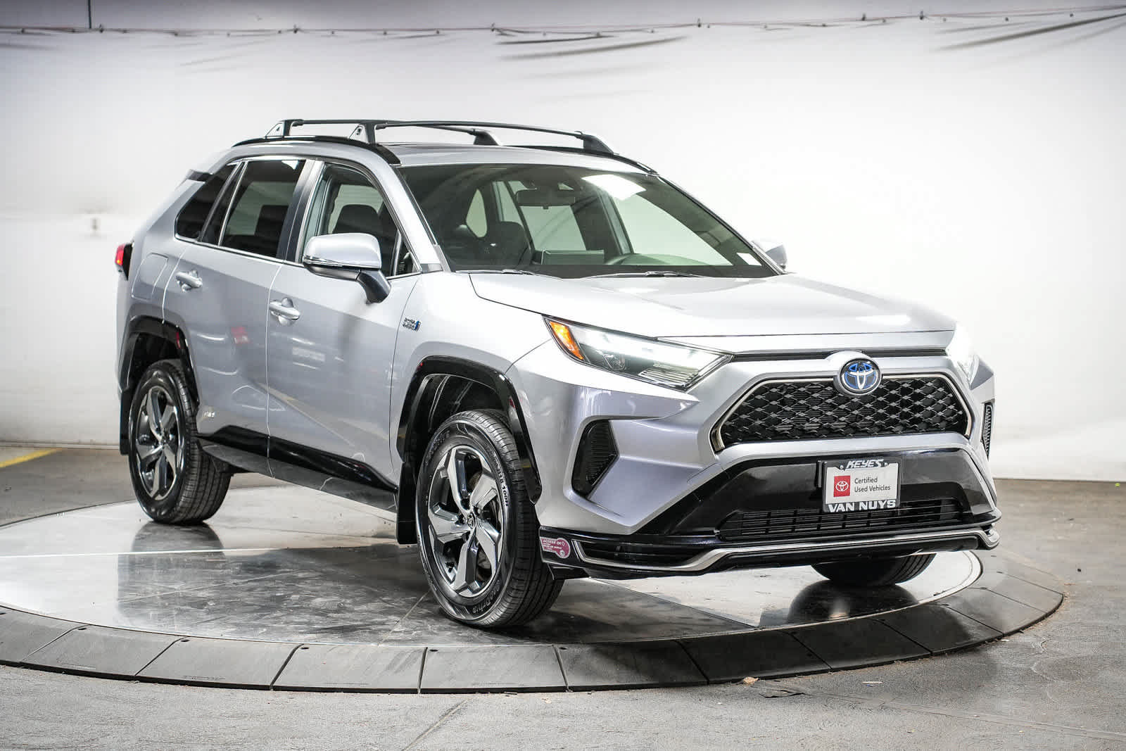 Certified 2024 Toyota RAV4 SE w/ Weather & Moonroof Package AWD/4WD image 9