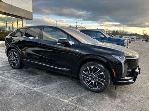 New 2026 Cadillac Optiq Sport 2 image 7