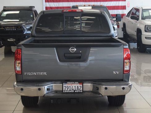 Used 2016 Nissan Frontier SV w/ SV Value Truck Package RWD image 24