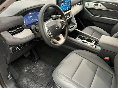 New 2026 Ford Explorer Active w/ Active Comfort Package AWD/4WD image 15