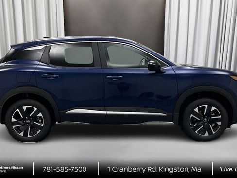 New 2026 Nissan Kicks SV w/ SV Premium Package AWD/4WD image 4