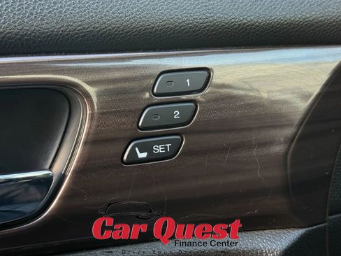 Used 2017 Honda Accord Touring image 28