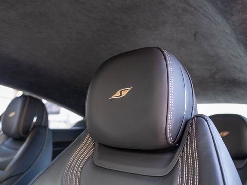 Used 2023 Bentley Continental GT V8 image 20