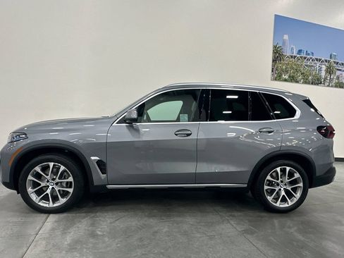Used 2026 BMW X5 xDrive40i AWD/4WD image 7