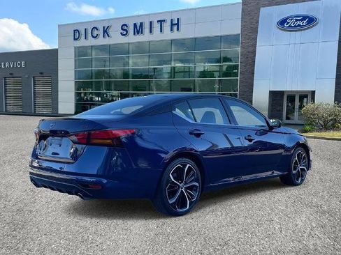 Used 2024 Nissan Altima 2.5 SR image 6