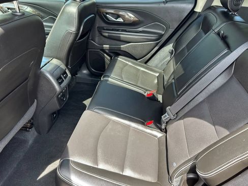 Used 2018 GMC Terrain Denali w/ Advanced Safety Package AWD/4WD image 13