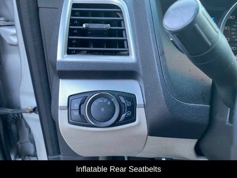 Used 2013 Ford Explorer XLT AWD/4WD image 17