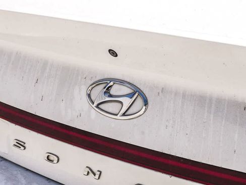 Used 2021 Hyundai Sonata SEL w/ Cargo Package FWD image 11