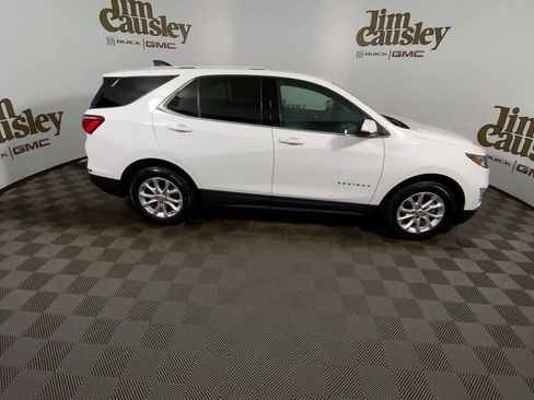 Used 2019 Chevrolet Equinox LT image 9