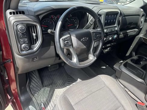 Used 2020 Chevrolet Silverado 1500 RST AWD/4WD image 19