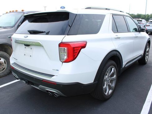 Used 2020 Ford Explorer Platinum w/ Premium Technology Package AWD/4WD image 5