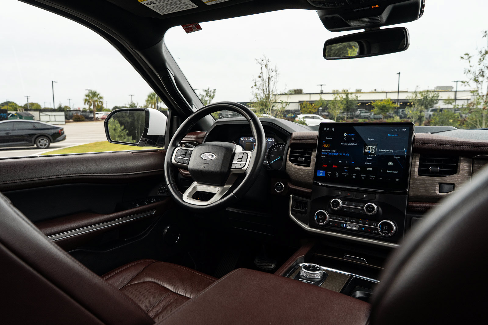 Used 2024 Ford Expedition Limited RWD image 34