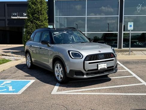 Used 2025 MINI Cooper Countryman S AWD/4WD image 1