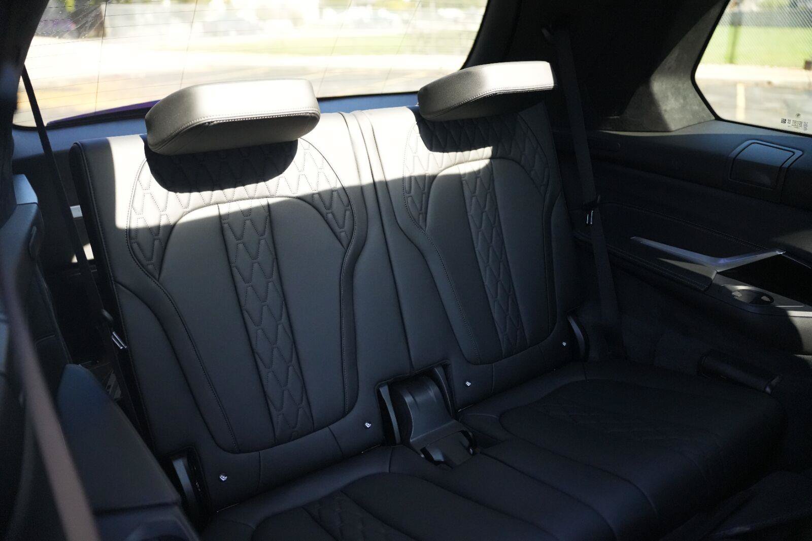 Used 2026 BMW X7 M60i AWD/4WD image 25