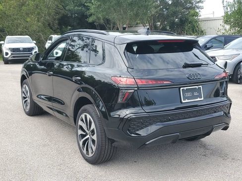 New 2026 Audi Q3 quattro 2.0T AWD/4WD image 7