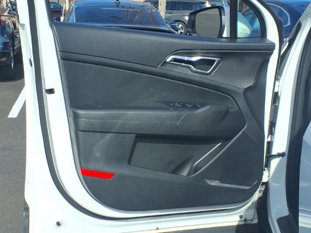 Certified 2023 Kia Sportage LX AWD/4WD image 11