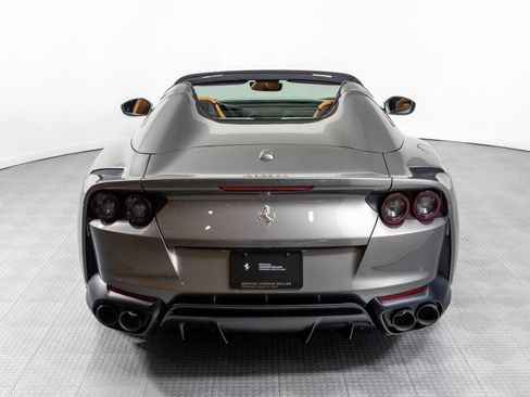 Used 2023 Ferrari 812 GTS RWD image 17