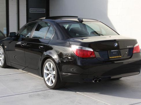 Used 2007 BMW 550i Sedan image 9