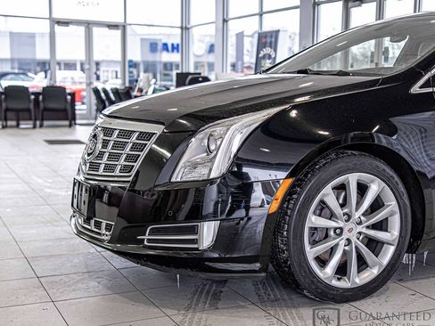 Used 2013 Cadillac XTS Luxury image 5