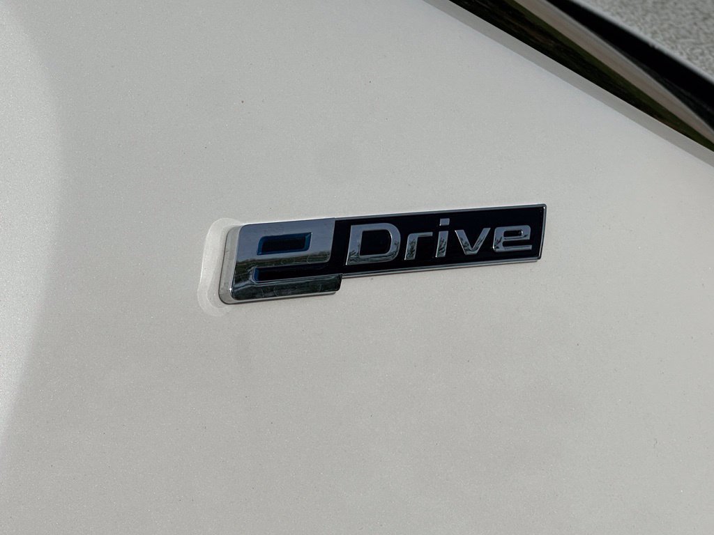 Used 2018 BMW 530e RWD image 14