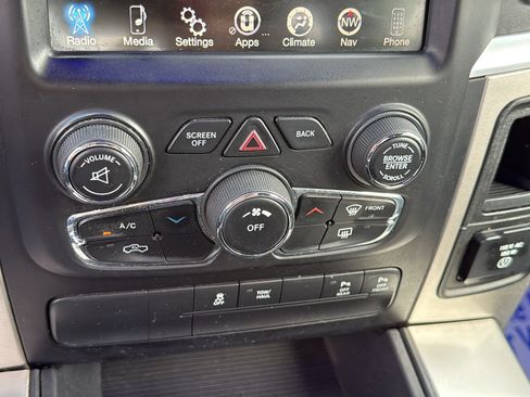 Used 2015 RAM 1500 Big Horn AWD/4WD image 15