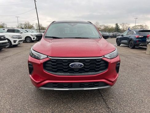 Certified 2023 Ford Escape ST-Line w/ Tech Pack #1 AWD/4WD image 2