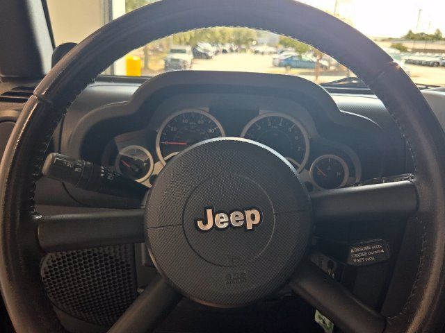 Used 2007 Jeep Wrangler Sahara AWD/4WD image 18