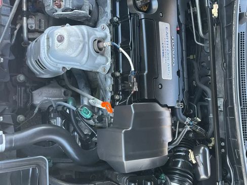 Used 2013 Honda Accord EX image 40
