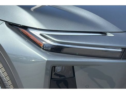 New 2026 Toyota C-HR AWD/4WD image 30
