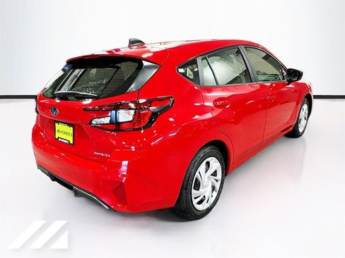 Used 2025 Subaru Impreza 2.0i AWD/4WD image 5
