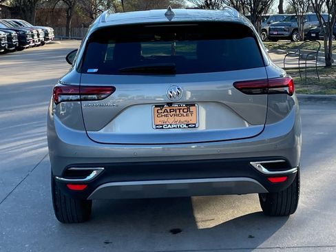 Certified 2023 Buick Envision Essence image 5