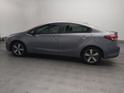 Used 2018 Kia Forte S w/ S Technology Plus Package FWD image 3
