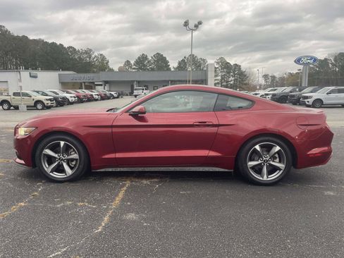 Used 2016 Ford Mustang Coupe image 28