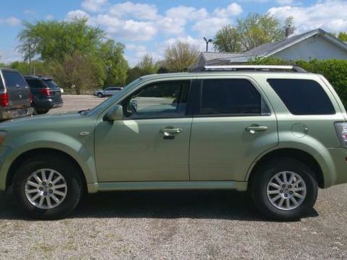 Used 2009 Mercury Mariner Premier FWD image 1