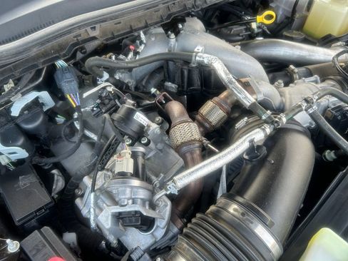 Used 2020 Ford F450 Limited w/ FX4 Off-Road Package image 28