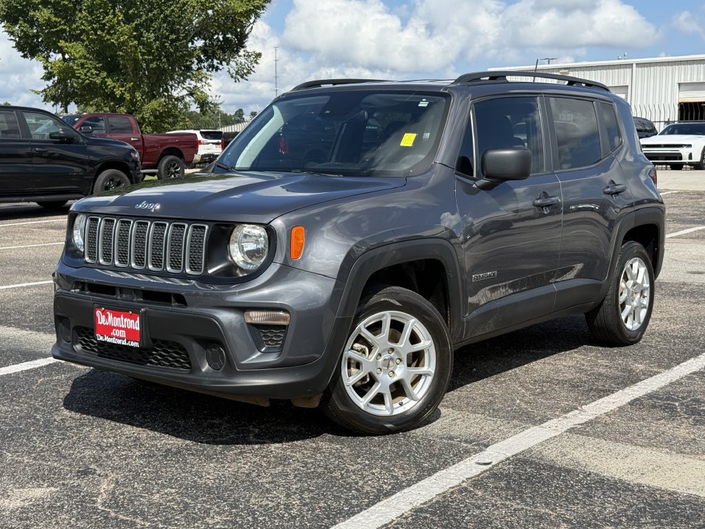 Certified 2022 Jeep Renegade Latitude AWD/4WD image 1