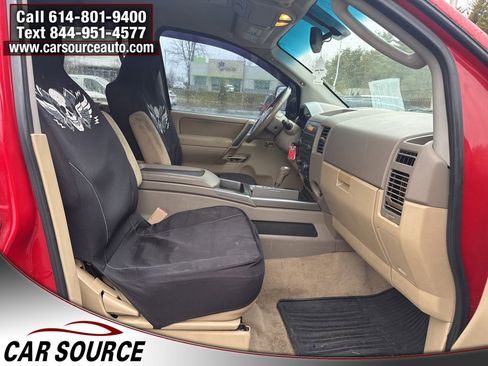 Used 2008 Nissan Titan SE image 32