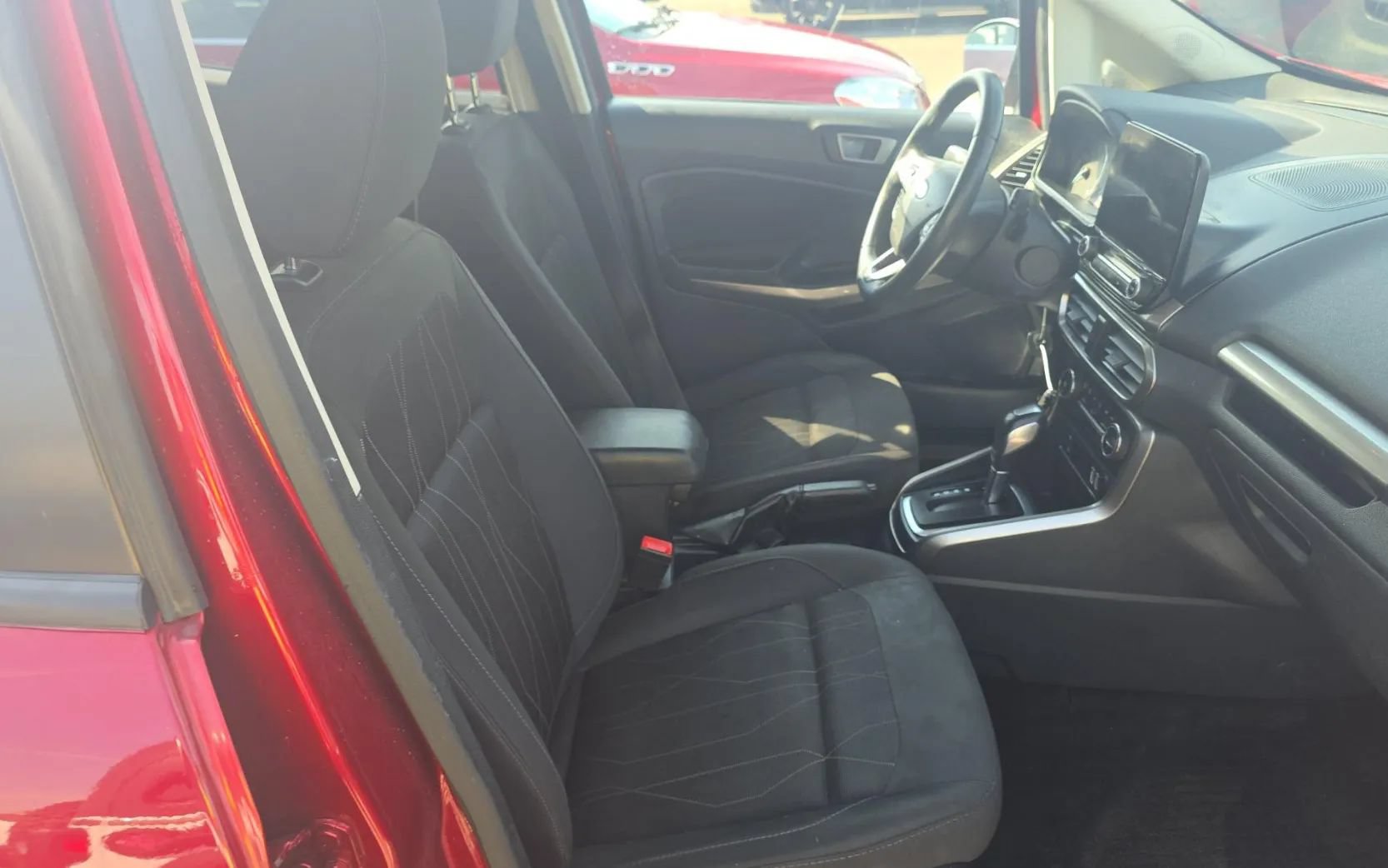 Used 2020 Ford EcoSport SE w/ SE Convenience Package FWD image 5