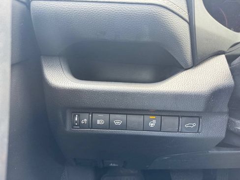 Used 2024 Toyota RAV4 XLE w/ Convenience Package AWD/4WD image 17