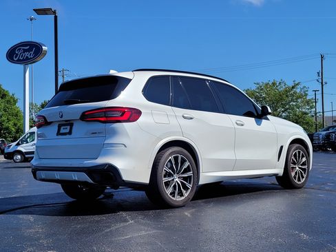 Used 2021 BMW X5 xDrive40i w/ M Sport Package AWD/4WD image 4