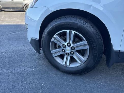 Used 2016 Chevrolet Traverse LT FWD image 8