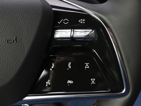 New 2026 Cadillac Lyriq Premium Sport w/ LPO, Floor Liner Package AWD/4WD image 34